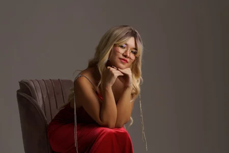 NataliaNovakPublic图片