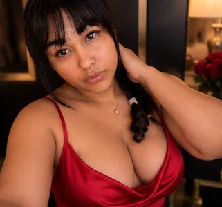 LilyMontoya Public Pic