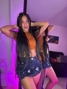 Vickysth: CIAM <3 ( 8 фото)