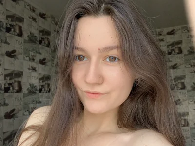 ameli_moon 🍓Which of these photos is your favorite? 사진 8