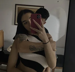 lisa_and_lian 😍 Pic 4