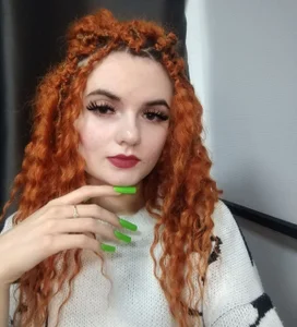 CharlotteMitchell my fire hair Gambar 3