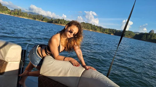 hinata_itachi: Public ( 3 фото)