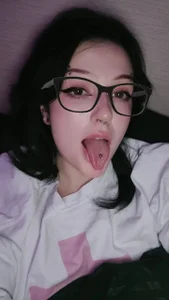 hex_kitty I'm messing around! Pic 3