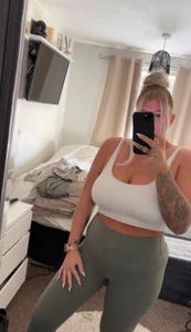 Lexi_Laura Public 사진 3