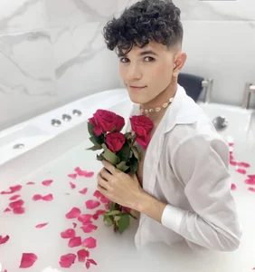 patrick_sanzz: I like white ( 3 фото)