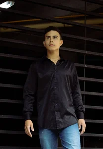 TommyTylor: Public ( 3 фото)