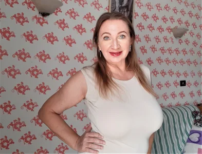 MariaOld Public Poză