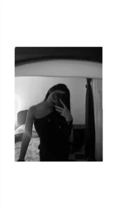 Aapril_11 Public Εικόνα