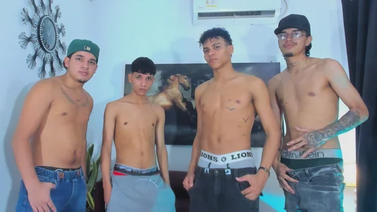 BOYS_IN_THE_EMPIRE 🔥group of boys hot 🔥 Pic
