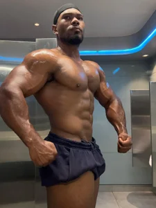 Tyler_Waka01 Me Pic 3