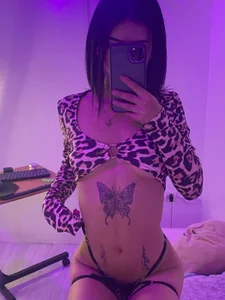 Belinda_Braund🖤🌸图片 3