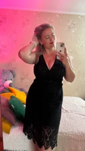 KriisKiss sweet milf Chris Billede 2