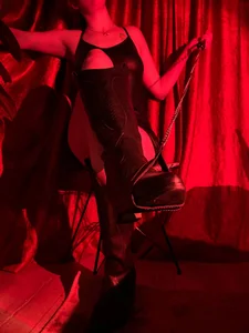 mistressayc Public Immagine  3