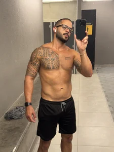 sexy_couple82 The guy 사진 2