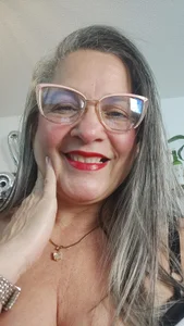 miisevvie_: Delicious mature 🔥😏 ( 3 фото)