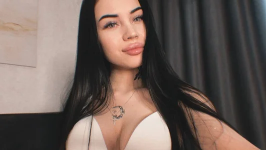 _dkny_ Public Poză 2