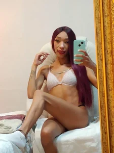 YAILIN_04 Public Billede