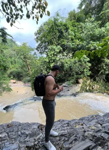 Gabe_Hot Public รูป  5