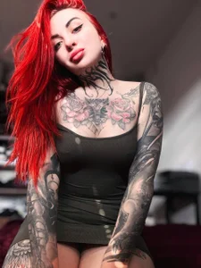 AnnaSinWine 🫦ANNA🫦 Foto 4