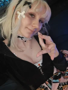 Hiiii! od SweetLaumina  3 snímek