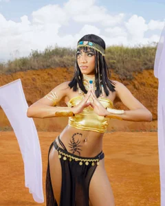 VictoriaRoss1 your egyptian goddess Immagine  2