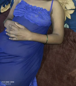 Public de lalitha_couple  2 Imagens
