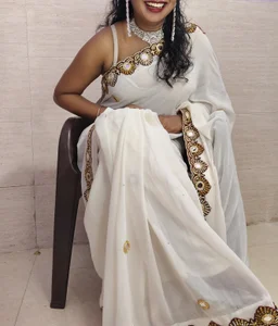 Pyaari-1's photo