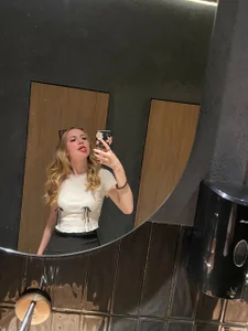 MiraNight Public Pic