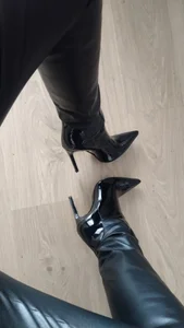 Kin_Kueen Public Pic 2