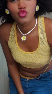 Ebony_beautifull 💛✨ Billede 4