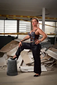 marianaaguii: While on rubble 🔥 ( 3 фото)