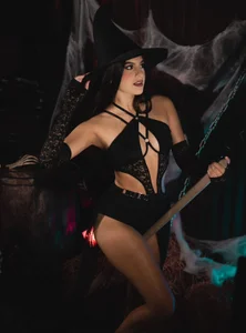 aria_greco 🎃Happy halloween guys👻 Foto 6