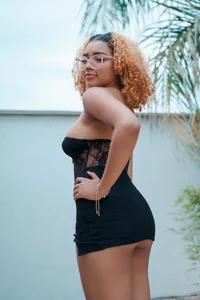 violetandrade Public Εικόνα