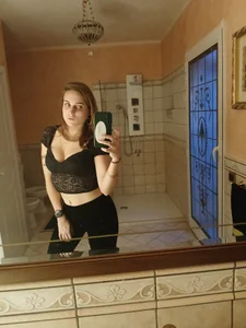 SinnEmily Public صورة واحدة|SinnEmily Public صورتان|SinnEmily Public  5 صور|SinnEmily Public  5 صورة