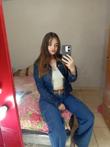 EmmacutのYa me sigues en IG?の枚の写真