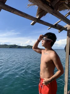 Public de Untouchable_Bromancexxx  8 Imagens