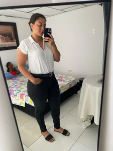 ANYLU19 Public Poză