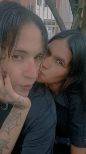 Couple_Moth666 Public Poză