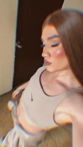 the_hot_star kullanıcısının ALISSON🌸💗 albümü -  5 fotoğraf