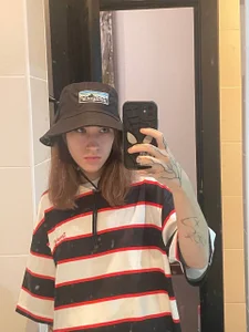 EvaAndLuna Public Foto 4