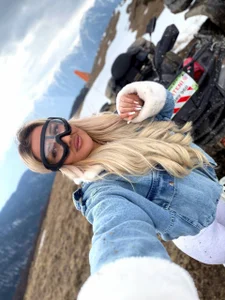 OhAnitaMountain babe escape 🚵图片 3