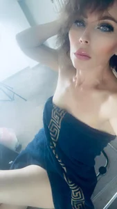 DiamondMilff Me being myself зображення