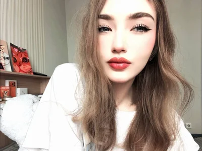 AveryBerkson unexpected transition in style Bilde 5