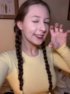 FroggyAnna baby getting ready for your hugs🥰 Foto 2