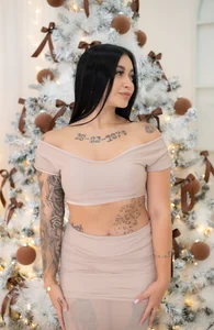 kathecute__ Merry Christmas🎁 Pic 2