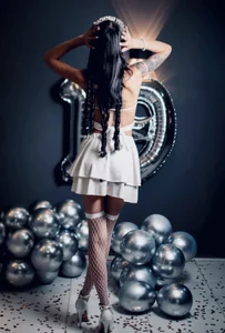 BunnyWolf_ 🎉💋 A more beautiful, stronger and more grateful year. Thank you for all the love you have given me Pic 4