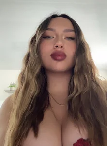 Public de RoseLuxx  2 photos