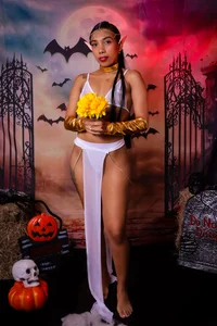 nata_luna “The Halloween Lady”👻🎃 Pic