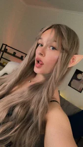 evilla_brill ~ my cute selfie ~ Pic 2